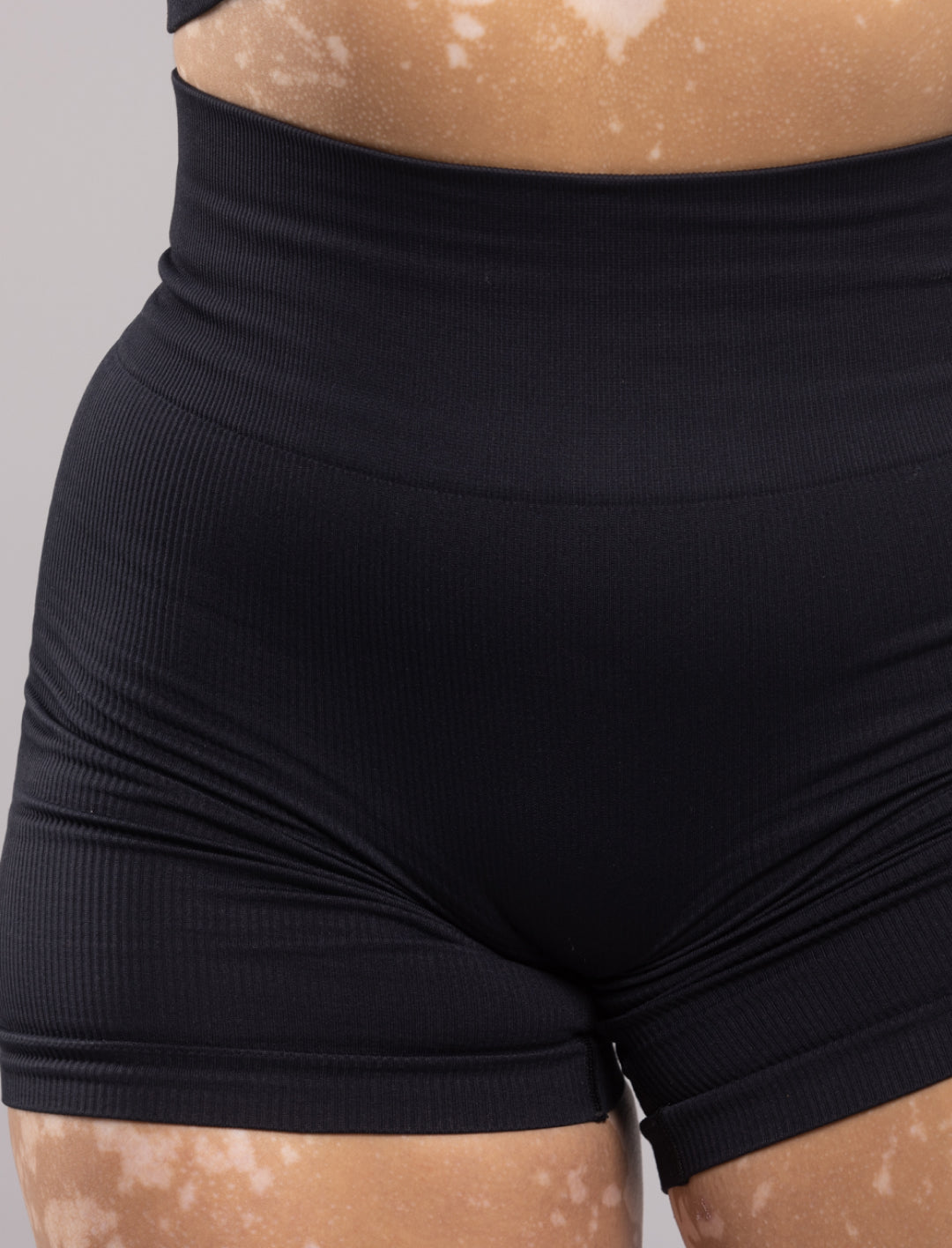 Seamless Butt-Lifting Shorts